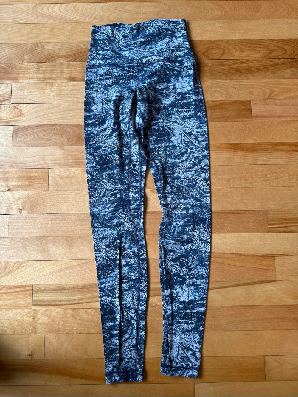 lululemon athletica Black & White Paisley Leggings
